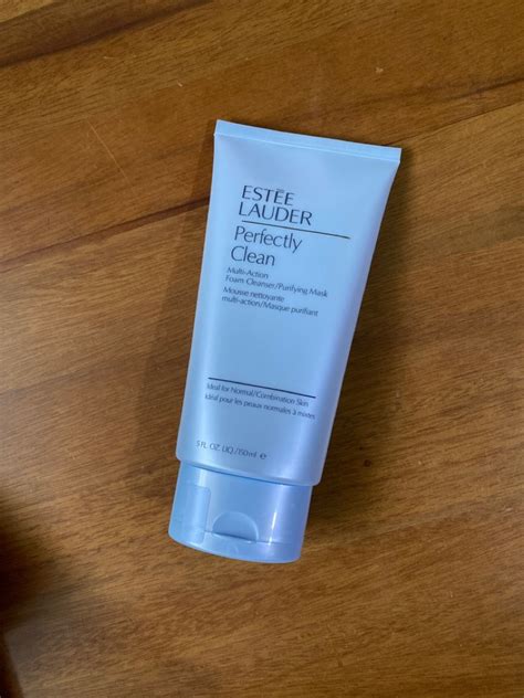 Estee Lauder Perfectly Clean, Kesehatan & Kecantikan, Kulit, Sabun ...