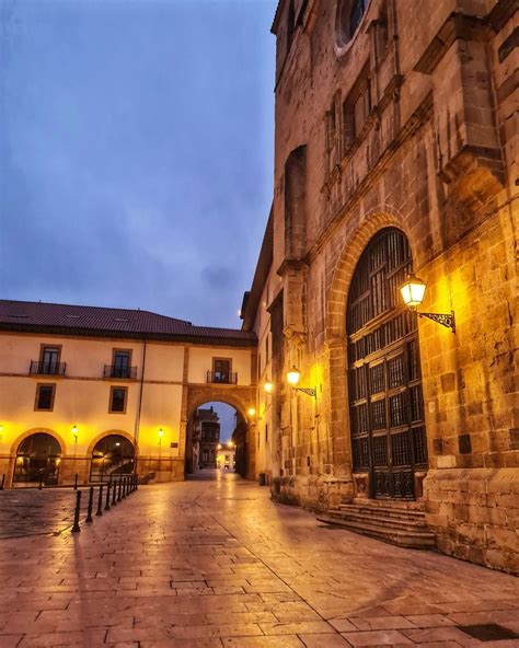 Oviedo - is this really Spain? Travel to Oviedo in Asturias in Northern