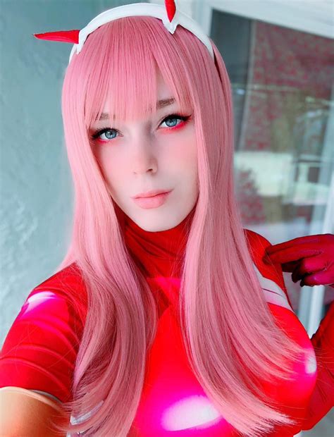 Zero Two by Nekochews (oc) : r/cosplaybabes
