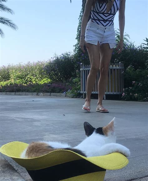 Lymari Nadal's feet