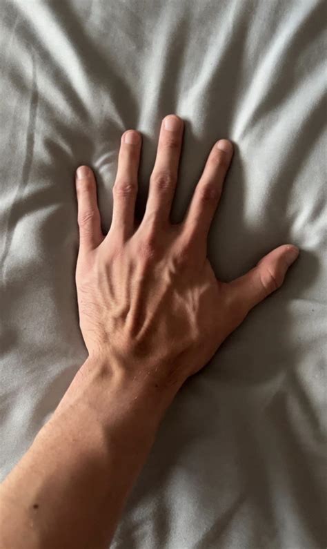 506 best Veiny images on Pholder | Man Hands, Mildlypenis and Veiny Feet