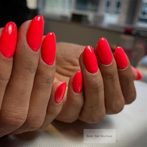 30 Mind-blowing Summer Nail Colors To Wear This Season