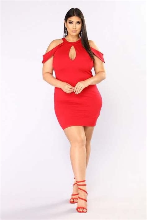 Платья для полных девушек американского бренда Fashion Nova лето 2018 ...