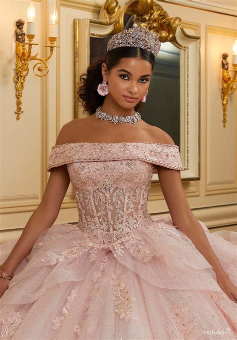 Rosas – Vestidos 15
