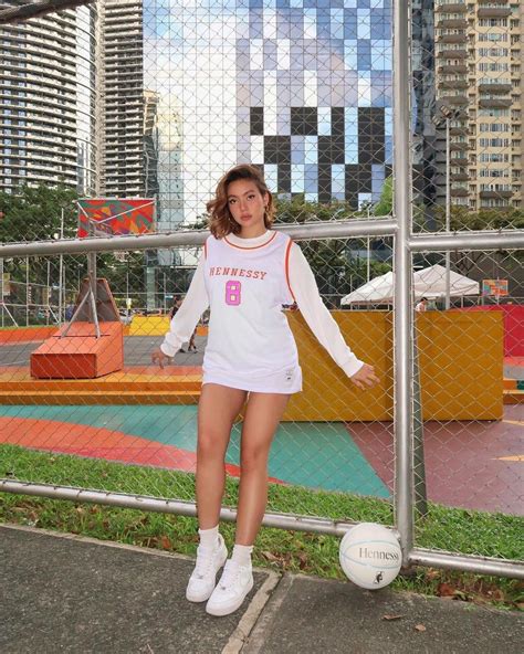 Nika IG 10/11/23 : r/nikahigashionna