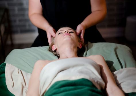 Eros Massage Chicago: The Ultimate Guide For First-Timers Image 5