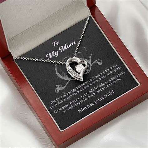 Necklace For Mom – Give Her This Dazzling Gift That Shows Just How Much ...