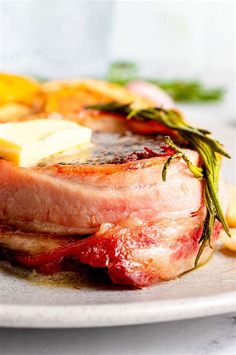 how to cook bacon wrapped filet