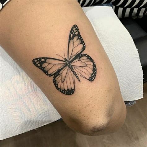 Borboleta Na Coxa Feminina - Tatuagem de borboleta na coxa | Tatto borboleta, Tatuagem feminina ...