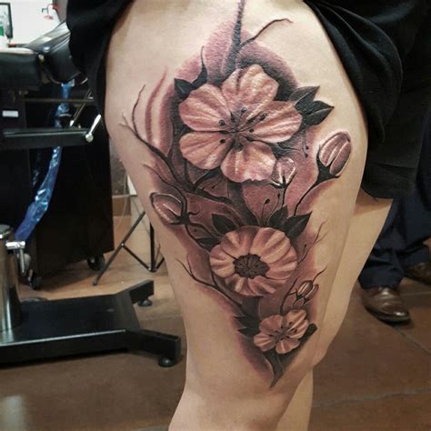 Flores tattoo | Tattoos, Flower tattoo, Flores