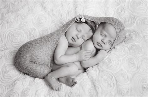 Twin Babies Sleeping - 23 photos which are simply visual sugar cubes ...