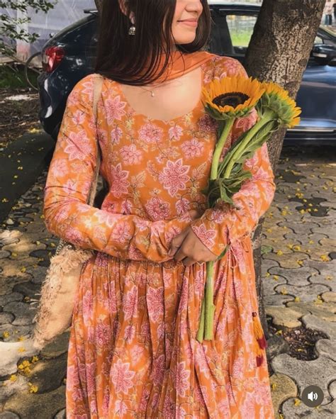 pin  hyndu  striching   indian fashion simple casual