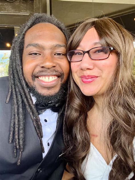 From streamers on opposite sides of the US who met on Twitch.. to