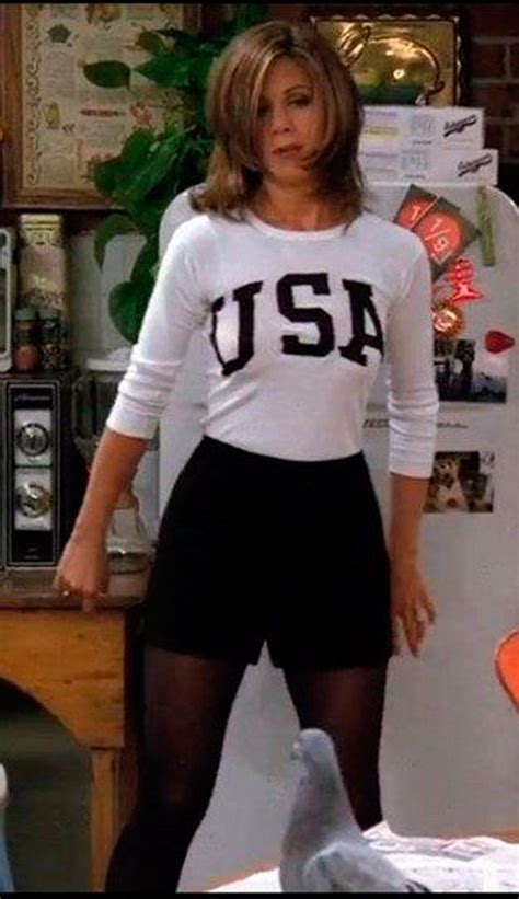 Los looks más icónicos de Rachel Green en 'Friends' que nos siguen