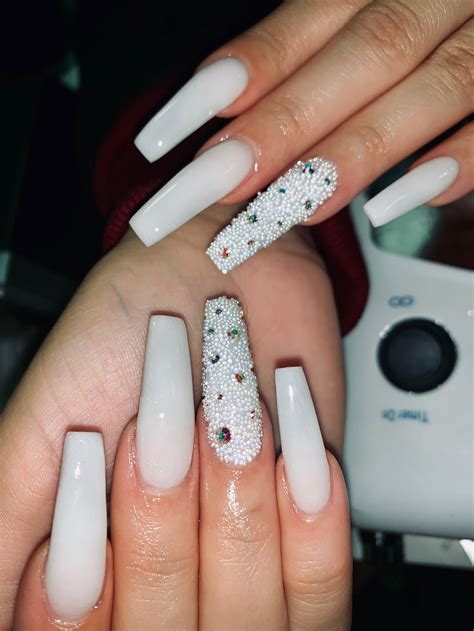 White Coffin Dimond Shape Acrylic Nails - Tips Color Short Acrylic Nails