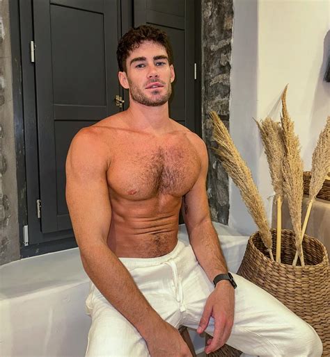 Shaun (@shaun_cpt) • Instagram photos and videos