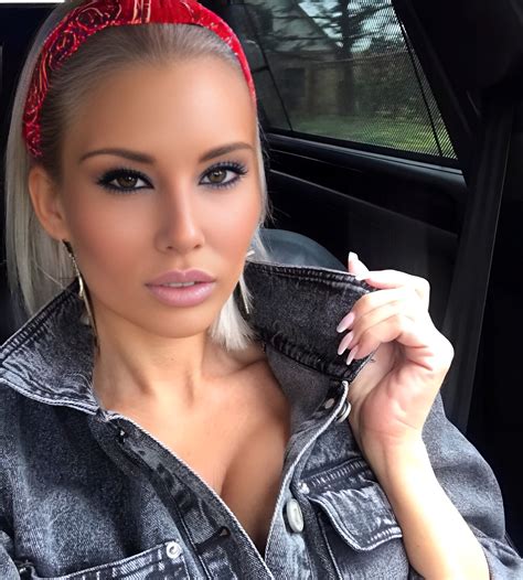 Tereza Dzet (Actress) Height, Weight, Biography, Boyfriend, Videos