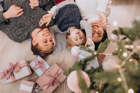 happy family christmas pictures
