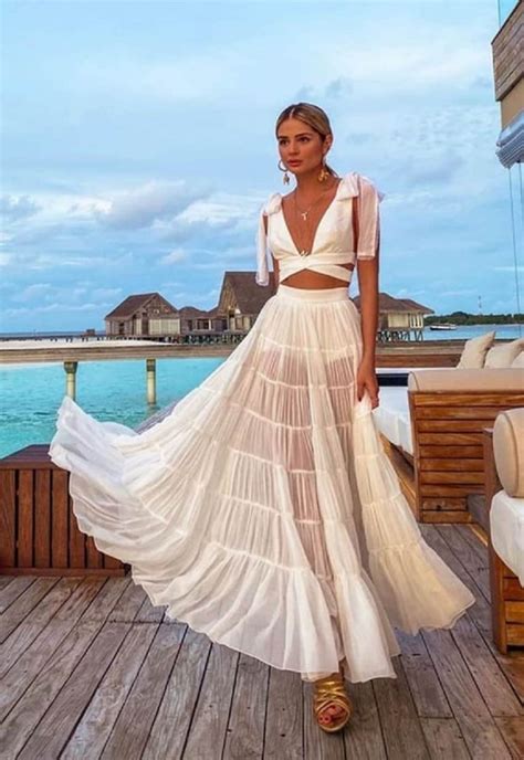 Look Para Ir Na Praia - Ano Novo na praia: 10 ideias de looks e dicas para celebrar com muito ...