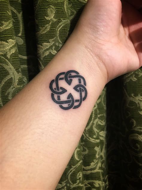 celtic knot tattoos designs ideas meaning artofit