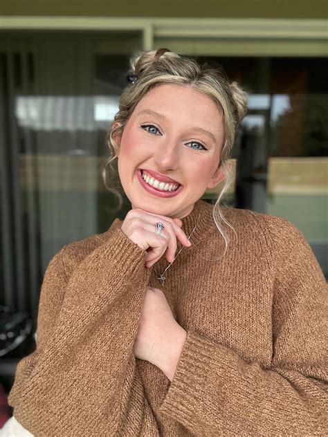 Happy Happy Gal (@happyhappygaltv) • Threads, Say more