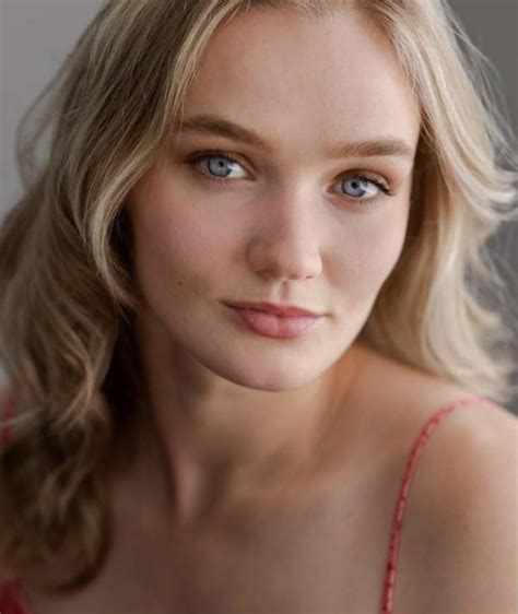 Emma Jenkins-Purro – Movies, Bio and Lists on MUBI