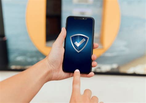 security apps  protect  mobile howcomtech