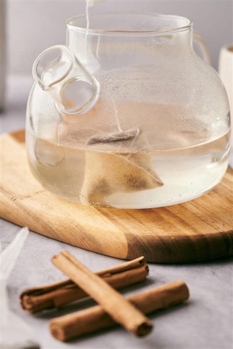 The BEST Copycat Starbucks Chai Tea Latte Recipe (Made In 5 Minutes)