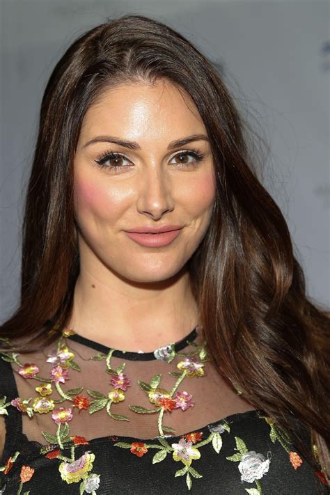 What position would you ram Lucy Pinder in? : r/JerkOffUKCelebs