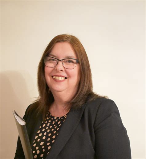 Catherine Kelly - Association of Independent Celebrants