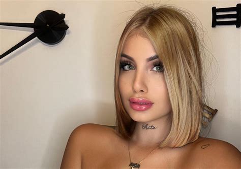 Paola Vega - Bio, Age, Height, Wiki | Models Biography