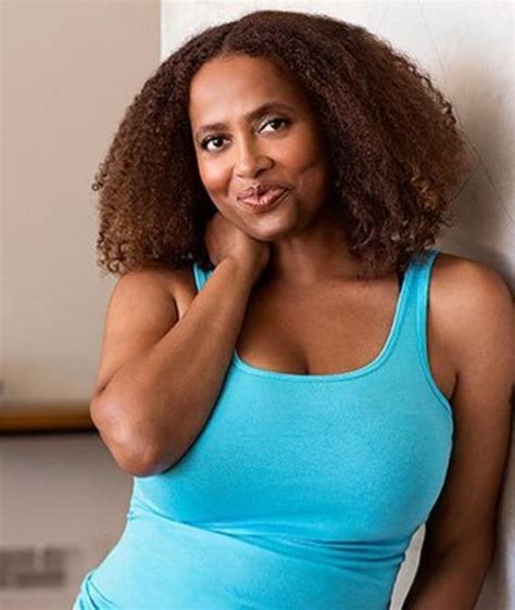 Lisa Nicole Carson – Movies, Bio and Lists on MUBI