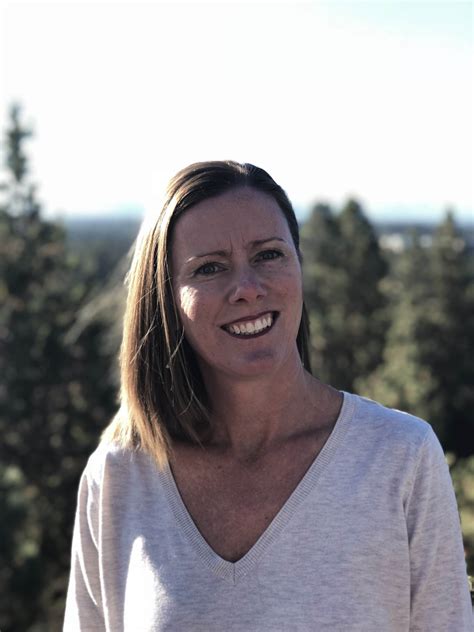 Crissy Dickinson, Administrative Assistant