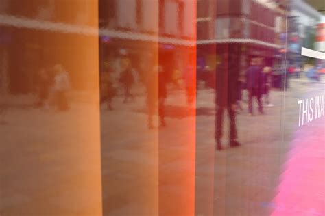 colour reflection experiments djc design