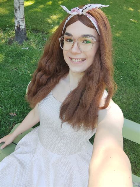 Sexy little black dresses: do you prefer short or long? : r/crossdressing