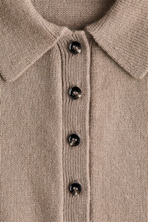 Chumaços De Algodão - Camisola polo com chumaços nos ombros - Toupeira - SENHORA | H&M PT