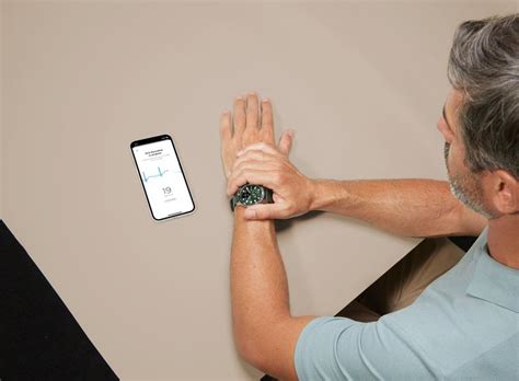 Enjoy ECG and SpO2 plus full activity and sleep tracking in an iconic ...
