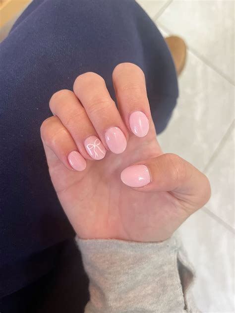 back to school nails simple 6
