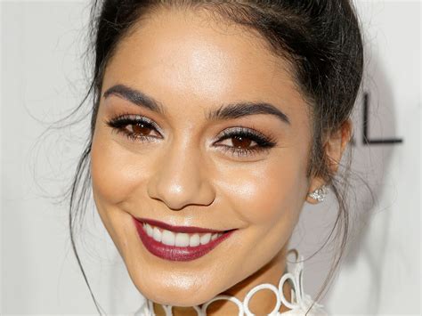 Vanessa Hudgens Makeup Tutorial 2016 | Saubhaya Makeup