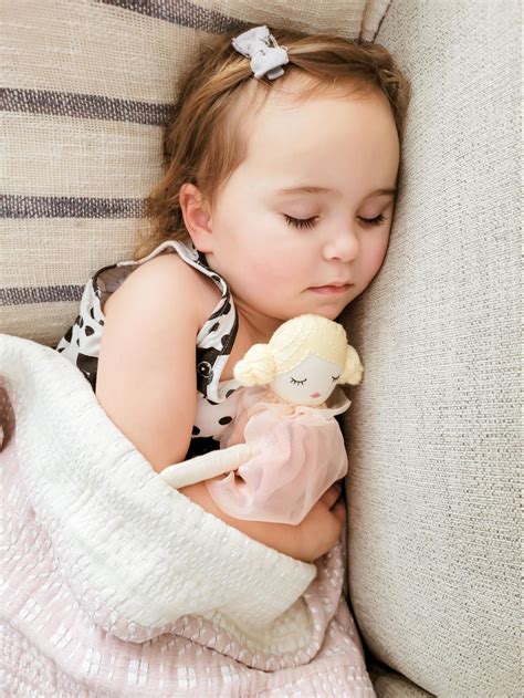 Cozy Bedtime Stories and Sleep Rituals for Winter | Crane Baby