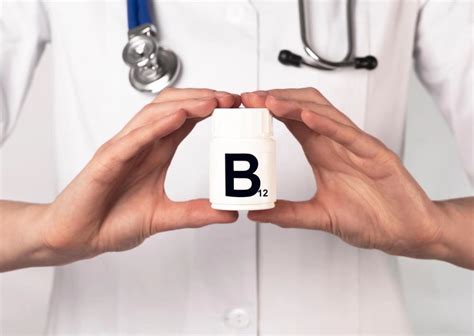 Vitamina B12 fiole se poate bea? Află totul despre rolul „vitaminei ...