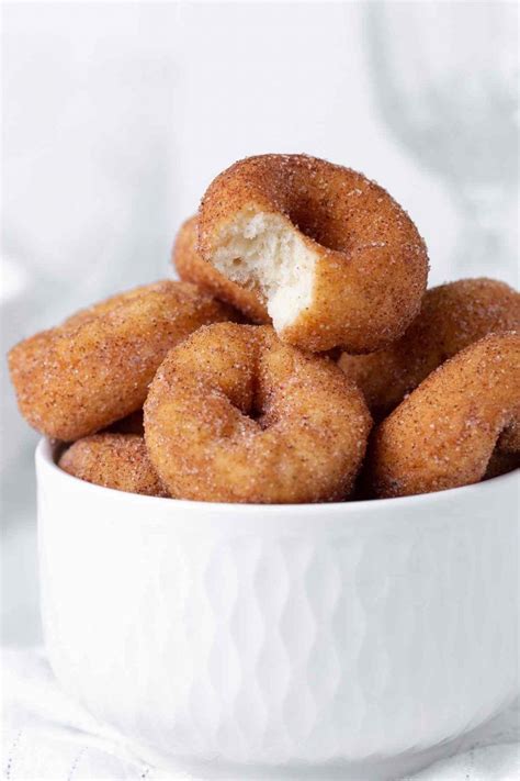 13 Best Mini Donut Maker Recipes - IzzyCooking | Mini donuts maker ...