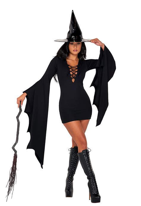 Hot Sorceress Cosplay