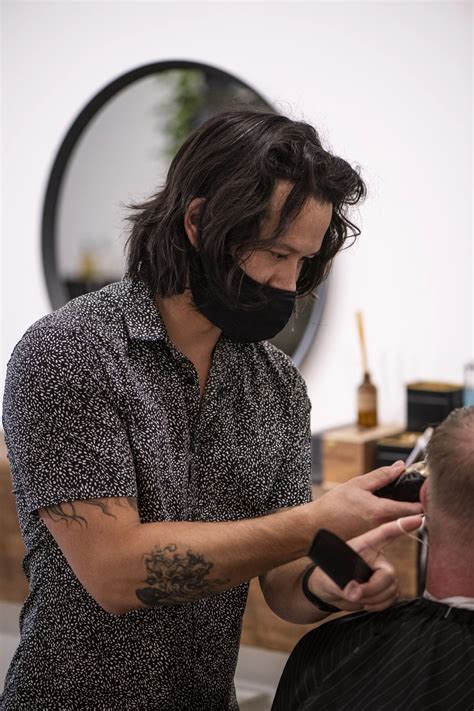 Haircuts In Minneapolis