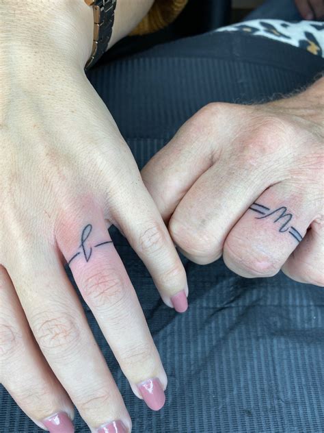 finger tattoo for couple 2