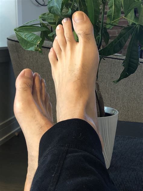 Smelly Foot Boy — 👣 @MALEFEETSUPREME 👣 👣 @HYPEMALEFEET 👣 👣...