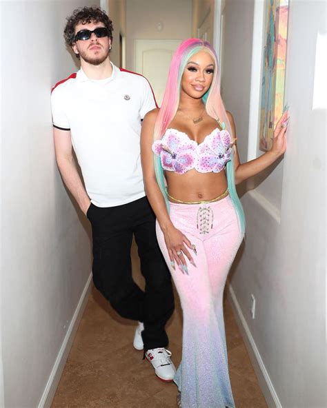 Jack Harlow Outfit from April 17, 2022 | WHAT’S ON THE STAR?