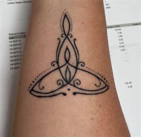 Celtic Symbol for mother and 2 children | Celtic tattoo for women ...