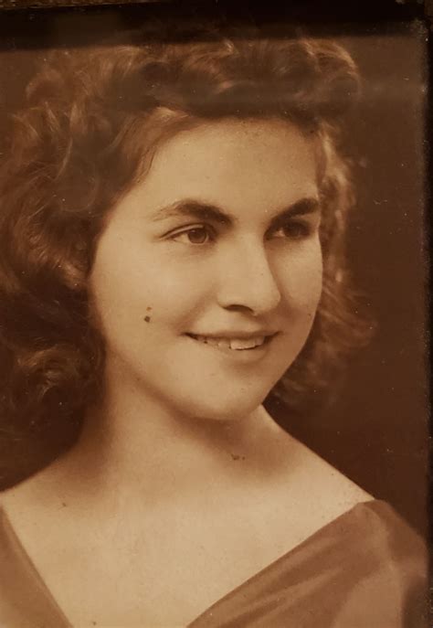 CPT Loretta Jean Lowell Shapiro (1923-1953) - Find a Grave Memorial