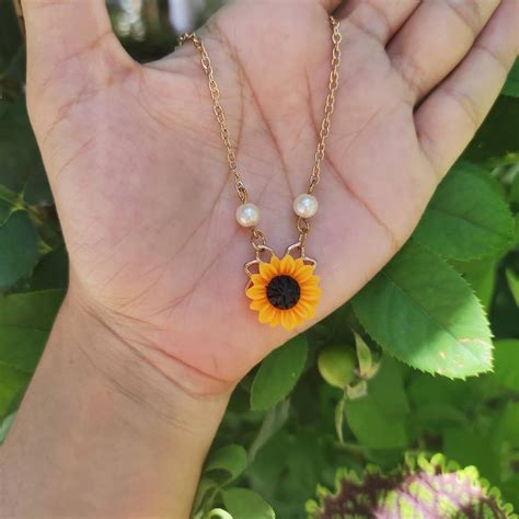Colar Verde Com Girassol - Colar Girassol | Shopee Brasil
